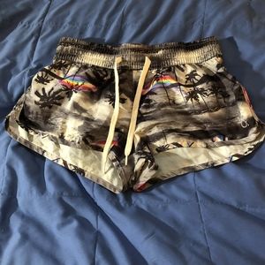 Women's Rainbow Beach Island Shorts Junior's Small (3-5) Short Shorts Stretchy
